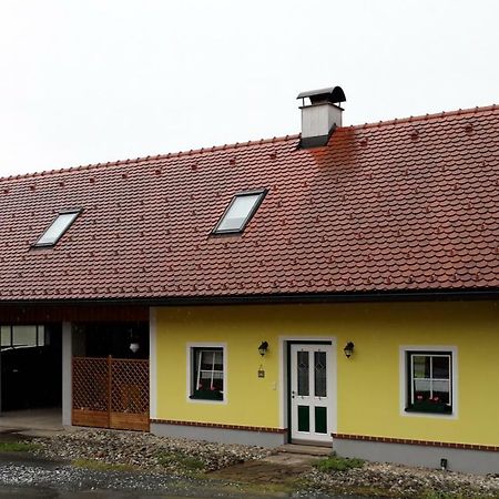 Hotel Russhof-Fam.Thomann Stainz Exterior foto
